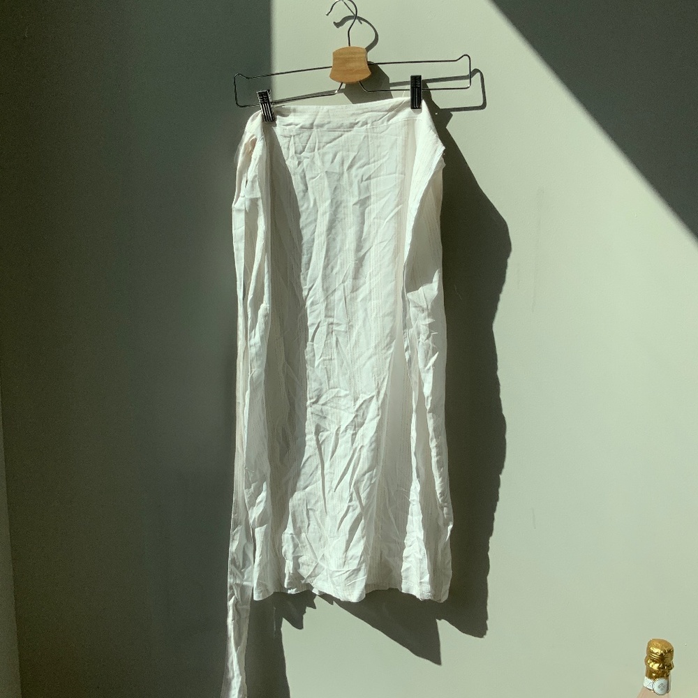 NWT Summersalt White Striped Easy Breezy Voile Sarong (size large)